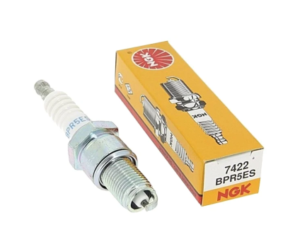 Свеча зажигания NGK BPR5ES