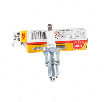 Свеча зажигания NGK BPR6E (6464)