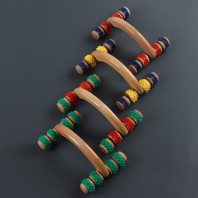 Массажёр деревянный, 15×10.5×5 см, 8 колёс, цвет МИКС, артикул 287800 в Магазине Спорт - Пермь