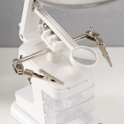 Лупа-лампа набор с увеличительным стеклом 2,5*4,5*25 LEDx2, арт. 9613849