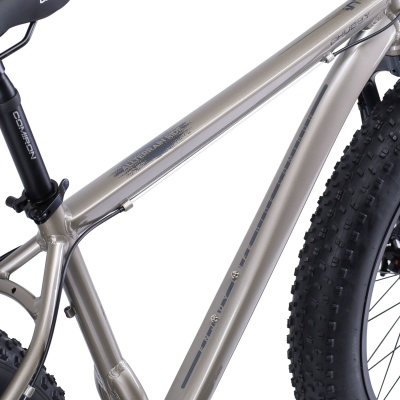 Велосипед фэт-байк COMIRON CHUBBY, 26"x4", 10 скоростей, (рама 19), бежевый в Магазине Спорт - Пермь